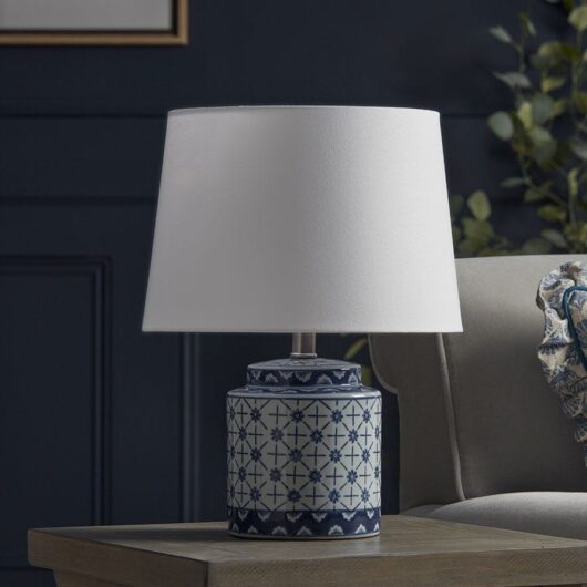 Ayesha Table Lamp