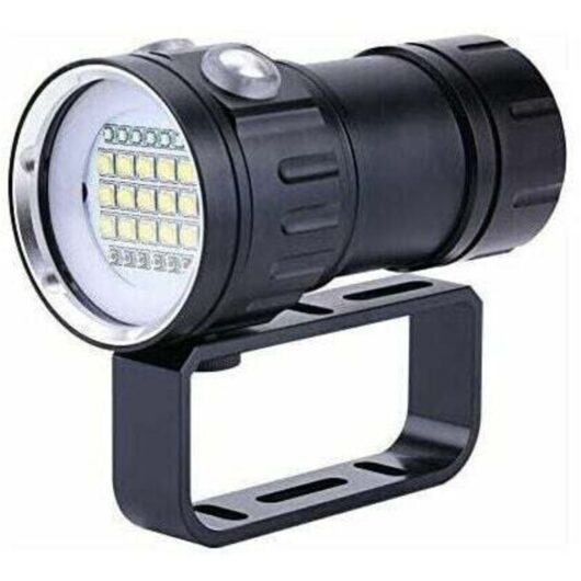 IPX8 waterproof underwater diving light with 18000LM, resistant up to 80 meters deep, ideal for underwater photography and video.