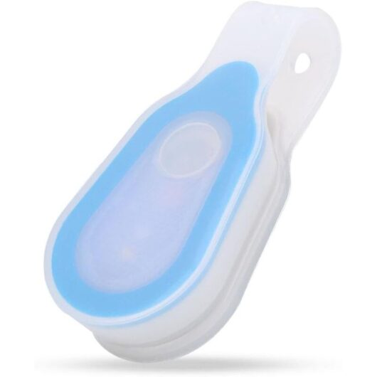 Memkey - Hands Free Flashlight Safety Light Silicone Flashlight Safety Holder for led Night Light with Blue Clip